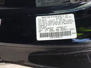 2019 Infiniti Q60 Luxe with VIN JN1EV7EL0KM291021, listed as a IAAI auction lot 41589716 with 59,235 mi miles and . Bid and sale history available at DreamBid. Image 9.