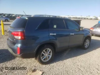 2014 Kia Sorento LX with VIN 5XYKT3A64EG501608, listed as a Copart auction lot 53149015 with 136,419 mi miles and Salvage Title. Bid and sale history available at DreamBid. Image 3.