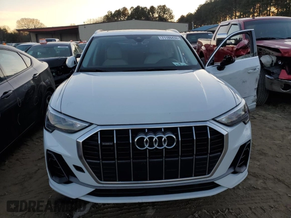2020 Audi Q3 S line Premium with VIN WA1DECF35L1089210, listed as a Copart auction lot 71186432 with 25,695 mi miles. Bid and sale history available at carsss.com. Image 5.