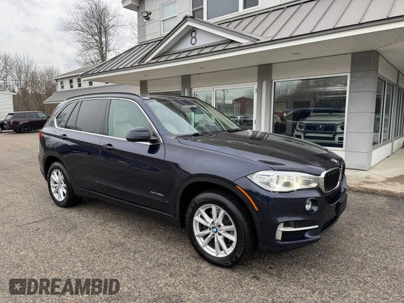 2015 BMW X5 xDrive35d with VIN 5UXKS4C59F0N06077, listed as a Copart auction lot 42059995 with 169,552 mi miles and Clean Title. Bid and sale history available at carsss.com. Image 1.