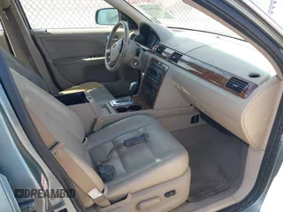 2005 Ford Five Hundred SEL with VIN 1FAHP24195G100762, listed as a IAAI auction lot 42679423 with Not provided miles and . Bid and sale history available at DreamBid. Image 5.