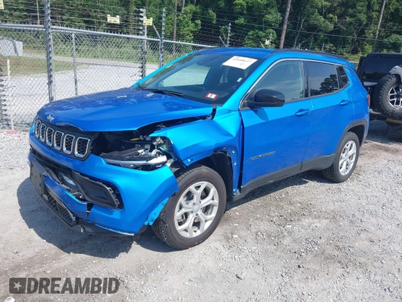 2024 Jeep Compass Latitude with VIN 3C4NJDBN8RT119496, listed as a IAAI auction lot 42608637 with 32,417 mi miles and . Bid and sale history available at DreamBid. Image 17.