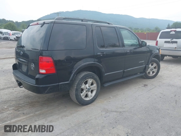 2004 Ford Explorer XLT z VIN 1FMZU73K54UA18067, wystawiony jako IAAI lot #42502018 z przebiegiem 202 136 mil mil oraz . Historia ofert i sprzedaży dostępna na DreamBid. Obrazek 4.