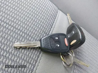 2007 Dodge 1500 SLT с VIN 1D7HU18287J511582, выставлен на аукционе IAAI как лот 42410151 с пробегом 151 001 миль миль и . История ставок и продаж доступна на DreamBid. Изображение 11.