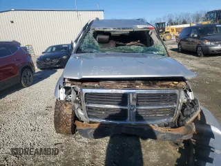 2008 Dodge Durango SLT z VIN 1D8HB48N18F123921, wystawiony jako Copart lot #41558585 z przebiegiem Nie podano mil oraz Szkoda całkowita • Salvage title. Historia ofert i sprzedaży dostępna na DreamBid. Obrazek 5.