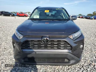 2021 Toyota RAV4 XLE Premium with VIN 2T3C1RFV1MC172493, listed as a Copart auction lot 61571255 with Not provided miles and Salvage title. Bid and sale history available at DreamBid. Image 5.