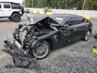 2021 Genesis G70 2.0T with VIN KMTG64LA4MU070349, listed as a Copart auction lot 73862434 with 41,120 mi miles and Salvage Title. Bid and sale history available at carsss.com. Image 1.