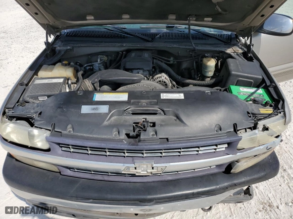 2000 Chevrolet Silverado 2500 LS with VIN 1GCGK29U8YE356723, listed as a Copart auction lot 64437364 with 168,138 mi miles and Salvage Title. Bid and sale history available at carsss.com. Image 11.