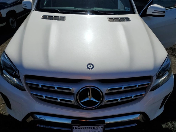2017 Mercedes-Benz GLS 450 with VIN 4JGDF6EE6HA820771, listed as a Copart auction lot 45263644 with 81,927 mi miles and . Bid and sale history available at DreamBid. Image 11.