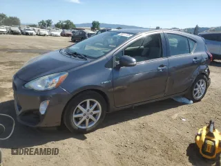 2017 Toyota Prius One z VIN JTDKDTB38H1592890, wystawiony jako Copart lot #59017725 z przebiegiem 193 256 mil mil oraz Szkoda całkowita • Salvage title. Historia ofert i sprzedaży dostępna na DreamBid. Obrazek 1.