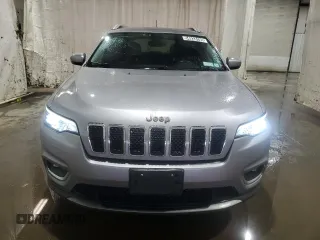 2019 Jeep Cherokee Limited with VIN 1C4PJMDX6KD412428, listed as a Copart auction lot 54933195 with 65,279 mi miles and Clean title. Bid and sale history available at DreamBid. Image 5.