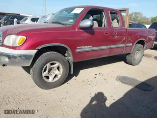 2002 Toyota Tundra SR5 with VIN 5TBRT34122S252537, listed as a IAAI auction lot 41835103 with 195,786 mi miles. Bid and sale history available at carsss.com. Image 2.