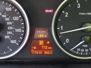2008 BMW 5 Series 550i with VIN WBANW53598CT53966, listed as a IAAI auction lot 41947937 with 177,610 mi miles. Bid and sale history available at carsss.com. Image 15.