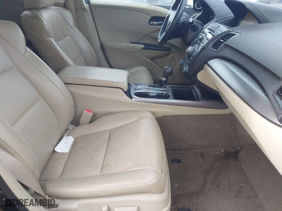 2015 Acura RDX Tech Pkg with VIN 5J8TB4H54FL030898, listed as a IAAI auction lot 41695901 with 136,437 mi miles. Bid and sale history available at carsss.com. Image 5.