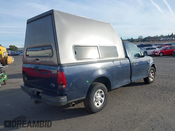 2002 Ford F-150 XL z VIN 1FTPF17LX2NB05475, wystawiony jako IAAI lot #41389549 z przebiegiem Nie podano mil oraz . Historia ofert i sprzedaży dostępna na DreamBid. Obrazek 4.