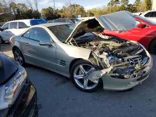2003 Mercedes-Benz SL 500 z VIN WDBSK75F83F013359, wystawiony jako Copart lot #49827595 z przebiegiem 68 952 mil mil oraz Nie do naprawy • Non repairable. Historia ofert i sprzedaży dostępna na DreamBid. Obrazek 4.