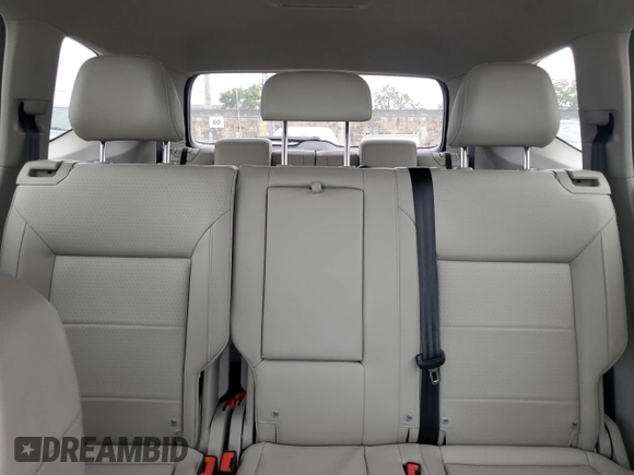 2023 Volkswagen Atlas SE с VIN 1V2WP2CA0PC520857, выставлен на аукционе Copart как лот 81071314 с пробегом 13 073 миль миль и Списание • Salvage title. История ставок и продаж доступна на DreamBid. Изображение 10.