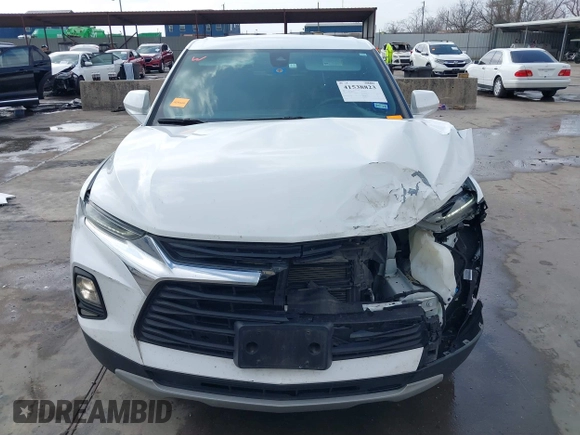 2021 Chevrolet Blazer LT z VIN 3GNKBCRS3MS576373, wystawiony jako IAAI lot #41538823 z przebiegiem 89 181 mil mil oraz . Historia ofert i sprzedaży dostępna na DreamBid. Obrazek 13.