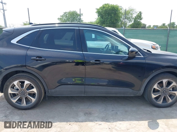 2023 Ford Escape с VIN 1FMCU0JZXPUA30782, выставлен на аукционе IAAI как лот 42275214 с пробегом 37 403 миль миль и . История ставок и продаж доступна на DreamBid. Изображение 13.