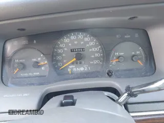 1996 Mercury Grand Marquis GS with VIN 2MELM74W8TX697141, listed as a IAAI auction lot 42082750 with 138,963 mi miles and . Bid and sale history available at DreamBid. Image 7.
