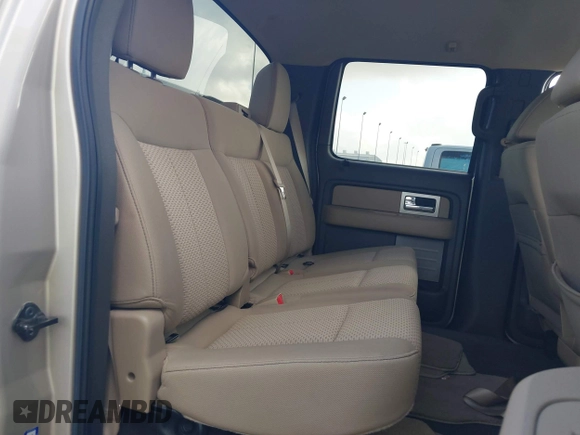 2010 Ford F-150 XL with VIN 1FTEW1C87AFA12768, listed as a IAAI auction lot 41450277 with 89,314 mi miles. Bid and sale history available at carsss.com. Image 8.
