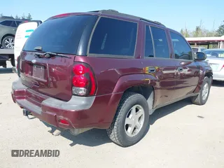 2006 Chevrolet TrailBlazer LS with VIN 1GNDS13S862111494, listed as a IAAI auction lot 42100731 with 234,121 mi miles and . Bid and sale history available at DreamBid. Image 4.