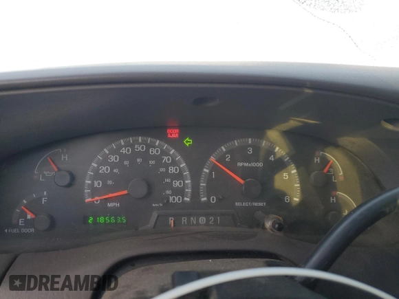 2000 Ford F-150 XL with VIN 1FTRX18L3YKA09007, listed as a Copart auction lot 42828005 with 218,563 mi miles and Salvage Title. Bid and sale history available at carsss.com. Image 9.