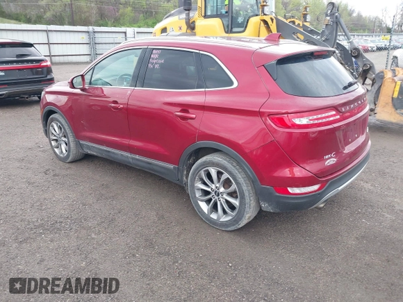 2015 Lincoln MKC z VIN 5LMCJ2A97FUJ06166, wystawiony jako IAAI lot #42098799 z przebiegiem 155 916 mil mil oraz . Historia ofert i sprzedaży dostępna na DreamBid. Obrazek 3.