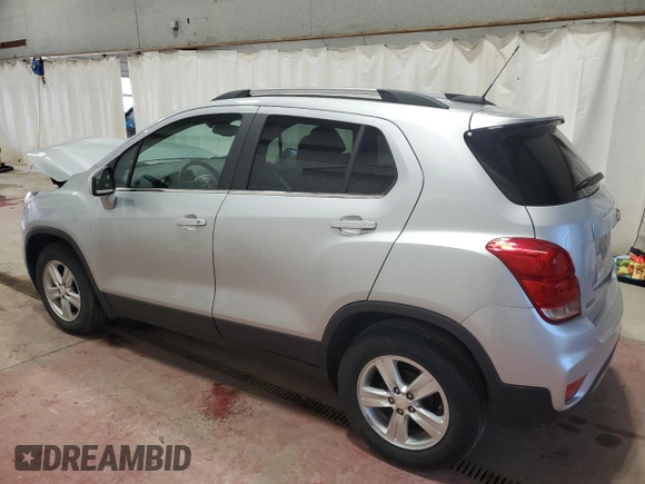 2020 Chevrolet Trax LT with VIN 3GNCJLSB9LL328526, listed as a Copart auction lot 49982765 with 39,560 mi miles and Salvage Title. Bid and sale history available at carsss.com. Image 2.