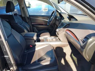 2016 Acura MDX with VIN 5FRYD3H25GB014565, listed as a IAAI auction lot 41678737 with 101,682 mi miles. Bid and sale history available at carsss.com. Image 5.