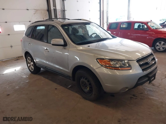 2008 Hyundai Santa Fe SE with VIN 5NMSH13E18H138348, listed as a IAAI auction lot 41777108 with 203,674 mi miles. Bid and sale history available at carsss.com. Image 1.