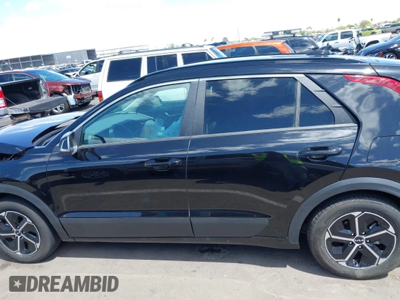 2023 Kia Niro EX with VIN KNDCR3LE1P5100018, listed as a IAAI auction lot 42033942 with 25,188 mi miles. Bid and sale history available at carsss.com. Image 14.