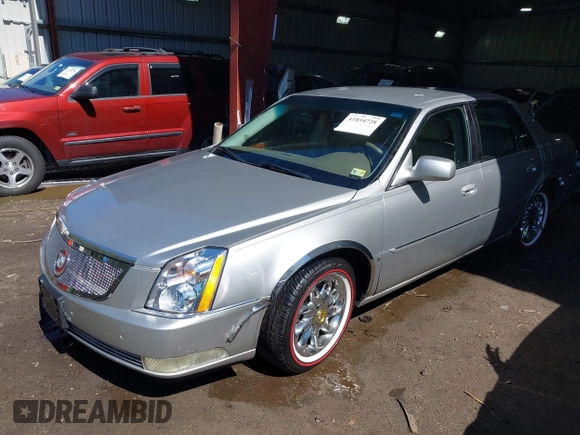2006 Cadillac DTS w/1SC with VIN 1G6KD57Y46U165978, listed as a IAAI auction lot 41854728 with 116,455 mi miles. Bid and sale history available at carsss.com. Image 17.
