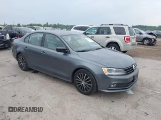 2016 Volkswagen Jetta Sport z VIN 3VWD17AJ8GM292211, wystawiony jako IAAI lot #42371317 z przebiegiem 142 360 mil mil oraz . Historia ofert i sprzedaży dostępna na DreamBid. Obrazek 1.