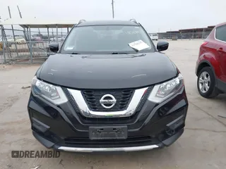 2017 Nissan Rogue SV with VIN JN8AT2MT1HW146593, listed as a IAAI auction lot 41528155 with 73,703 mi miles. Bid and sale history available at carsss.com. Image 12.