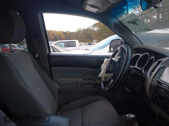 2014 Toyota Tacoma PreRunner with VIN 3TMJU4GN3EM162405, listed as a IAAI auction lot 40807077 with 103,298 mi miles. Bid and sale history available at carsss.com. Image 5.