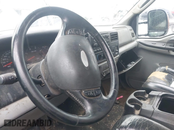 2004 Ford F-250 XL with VIN 1FTNX21P54EA61040, listed as a IAAI auction lot 41766458 with Not provided miles and . Bid and sale history available at DreamBid. Image 5.