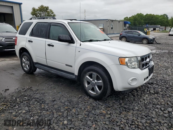 2008 Ford Escape XLT с VIN 1FMCU93118KC45606, выставлен на аукционе Copart как лот 58634705 с пробегом 122 209 миль миль и Списание • Salvage title. История ставок и продаж доступна на DreamBid. Изображение 4.