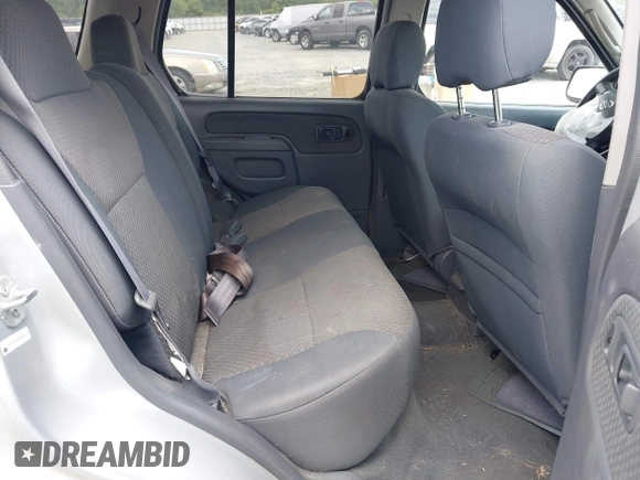 2003 Nissan Xterra XE z VIN 5N1ED28T13C698198, wystawiony jako IAAI lot #42137124 z przebiegiem 203 697 mil mil oraz . Historia ofert i sprzedaży dostępna na DreamBid. Obrazek 8.