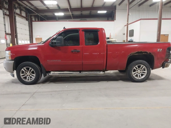 2012 Chevrolet Silverado 1500 LT with VIN 1GCRKSE79CZ259900, listed as a IAAI auction lot 41973761 with 281,501 mi miles. Bid and sale history available at carsss.com. Image 14.