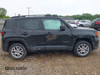 2022 Jeep Renegade Sport with VIN ZACNJDA1XNPN73830, listed as a IAAI auction lot 42362432 with 26,273 mi miles and . Bid and sale history available at DreamBid. Image 13.