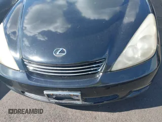 2003 Lexus ES 300 z VIN JTHBF30G530137539, wystawiony jako IAAI lot #42171390 z przebiegiem 145 688 mil mil oraz . Historia ofert i sprzedaży dostępna na DreamBid. Obrazek 6.