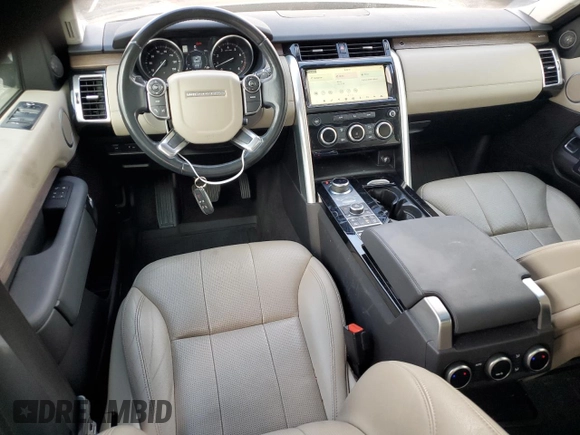 2017 Land Rover Discovery HSE with VIN SALRRBBV1HA013324, listed as a Copart auction lot 71304454 with 70,581 mi miles and Salvage Title. Bid and sale history available at carsss.com. Image 8.