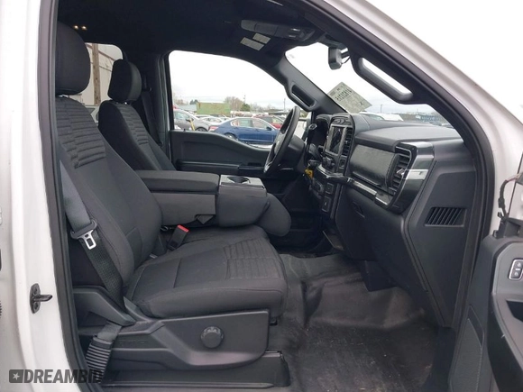 2021 Ford F-150 XL with VIN 1FTEW1EP3MFC51453, listed as a IAAI auction lot 41821215 with 174,326 mi miles. Bid and sale history available at carsss.com. Image 5.