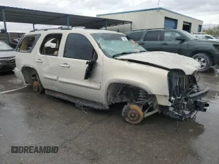 2007 GMC Yukon SLE with VIN 1GKFK13017R157472, listed as a Copart auction lot 79322014 with 0 mi miles and Salvage Title. Bid and sale history available at carsss.com. Image 4.