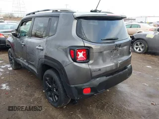 2016 Jeep Renegade Latitude with VIN ZACCJBBT5GPD37944, listed as a IAAI auction lot 41441463 with 103,429 mi miles. Bid and sale history available at carsss.com. Image 3.