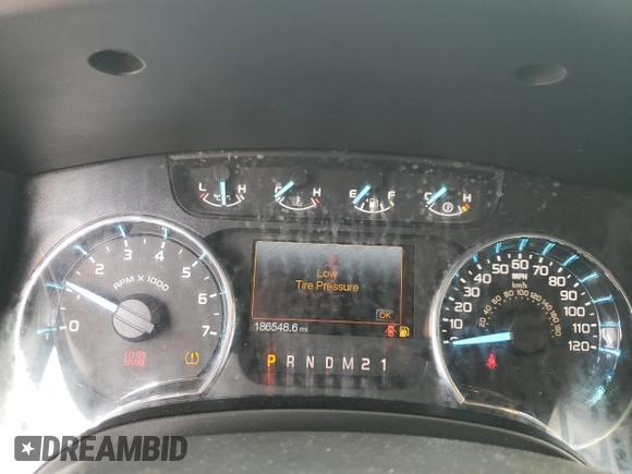 2012 Ford F-150 XL with VIN 1FTFX1EF8CFA01181, listed as a Copart auction lot 53817585 with 186,548 mi miles and Salvage Title. Bid and sale history available at carsss.com. Image 9.