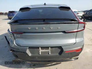 2023 Volvo C40 Recharge Pure Electric Ultimate with VIN YV4ED3GM2P2026762, listed as a Copart auction lot 63048654 with 9,875 mi miles and Salvage Title. Bid and sale history available at carsss.com. Image 6.