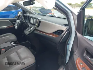 2015 Toyota Sienna Limited с VIN 5TDDK3DC0FS127743, выставлен на аукционе IAAI как лот 42446949 с пробегом 63 026 миль миль и . История ставок и продаж доступна на DreamBid. Изображение 5.