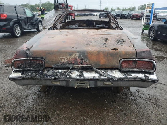 1973 Oldsmobile 88 z VIN 3N67T3M156349, wystawiony jako Copart lot #65589454 z przebiegiem Nie podano mil oraz Czysty tytuł • Clean title. Historia ofert i sprzedaży dostępna na DreamBid. Obrazek 6.